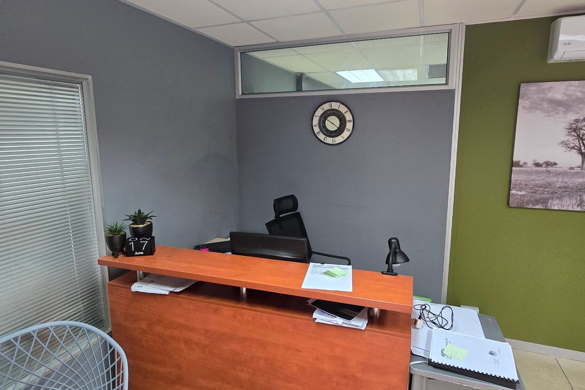 Commercial Rental Monthly In Pretoria - Photo 2