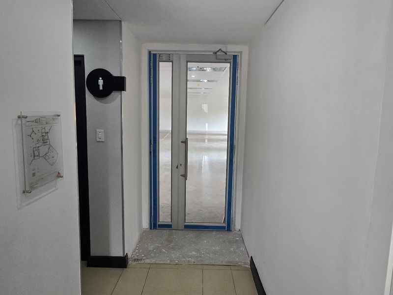 Commercial Rental Monthly In Roodepoort - Photo 3
