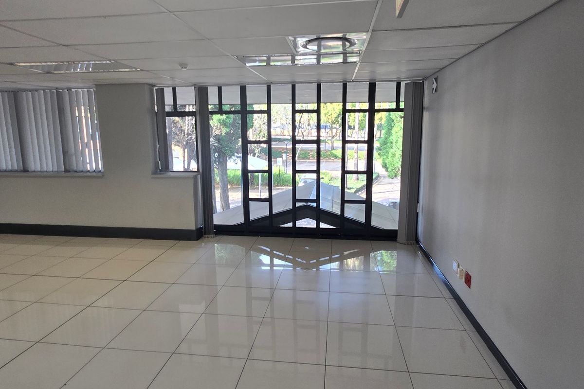 Commercial Rental Monthly In Roodepoort - Photo 4