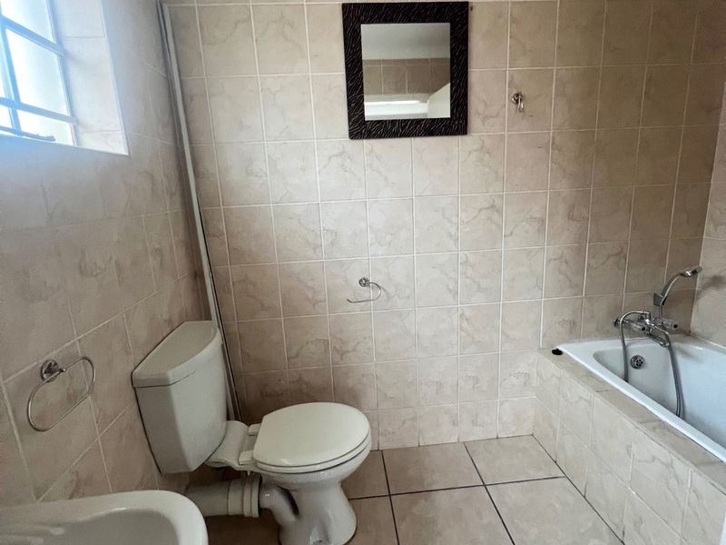 Cluster Rental Monthly In Klerksdorp - Photo 10