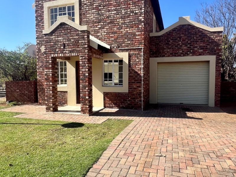 Cluster Rental Monthly In Klerksdorp - Photo 1