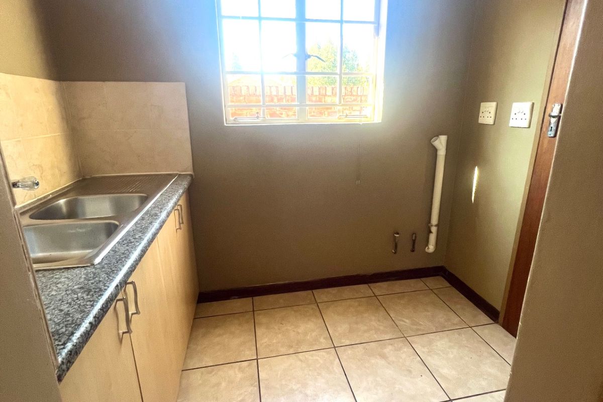 Cluster Rental Monthly In Klerksdorp - Photo 5