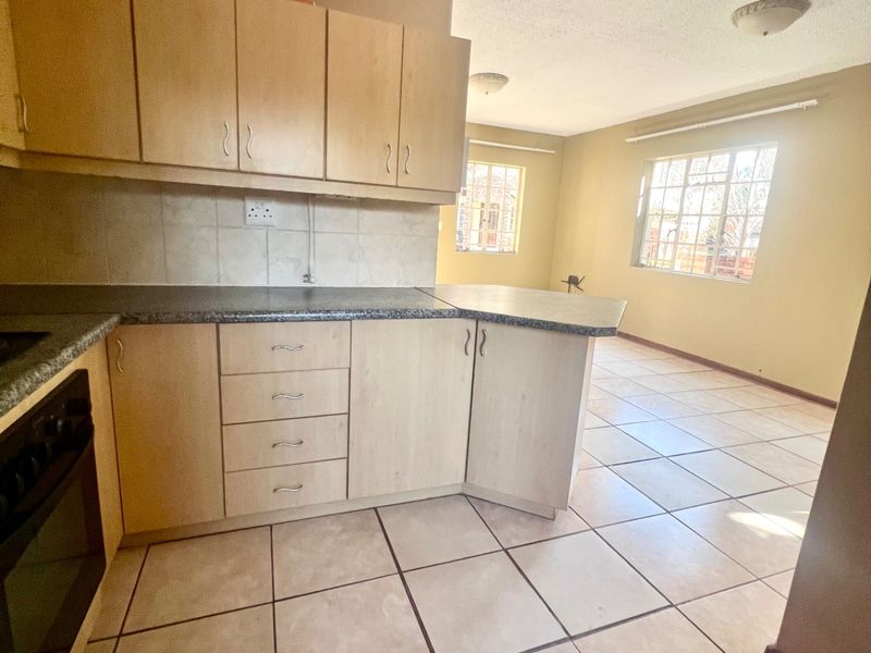 Cluster Rental Monthly In Klerksdorp - Photo 6