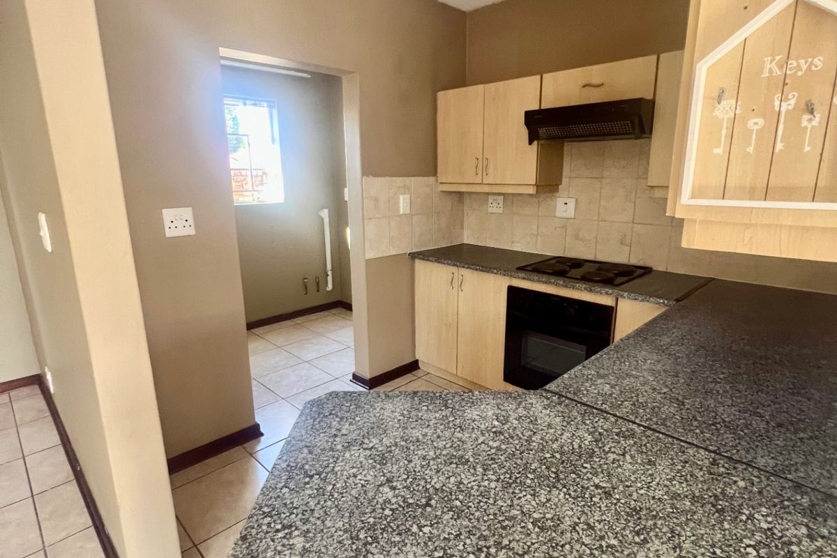 Cluster Rental Monthly In Klerksdorp - Photo 4