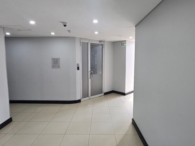 Commercial Rental Monthly In Roodepoort - Photo 4