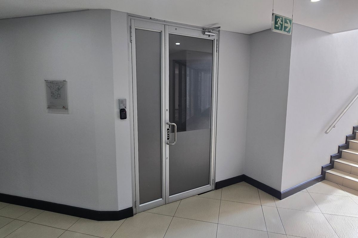 Commercial Rental Monthly In Roodepoort - Photo 5
