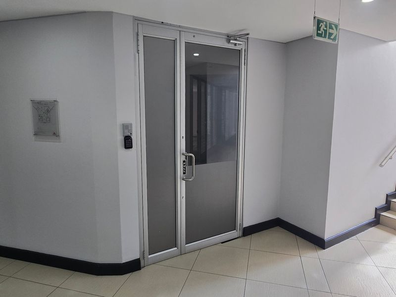 Commercial Rental Monthly In Roodepoort - Photo 5