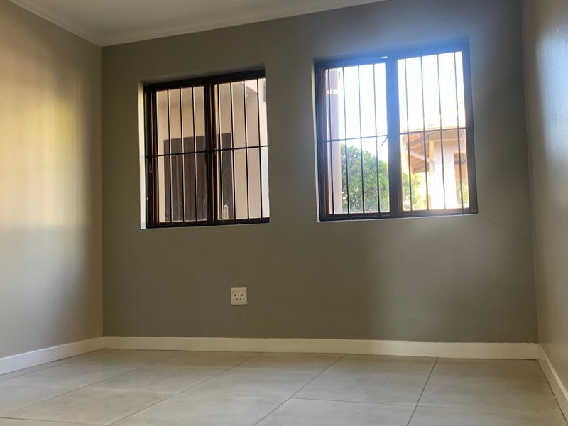 Apartment For Sale In Sandton - Photo 8
