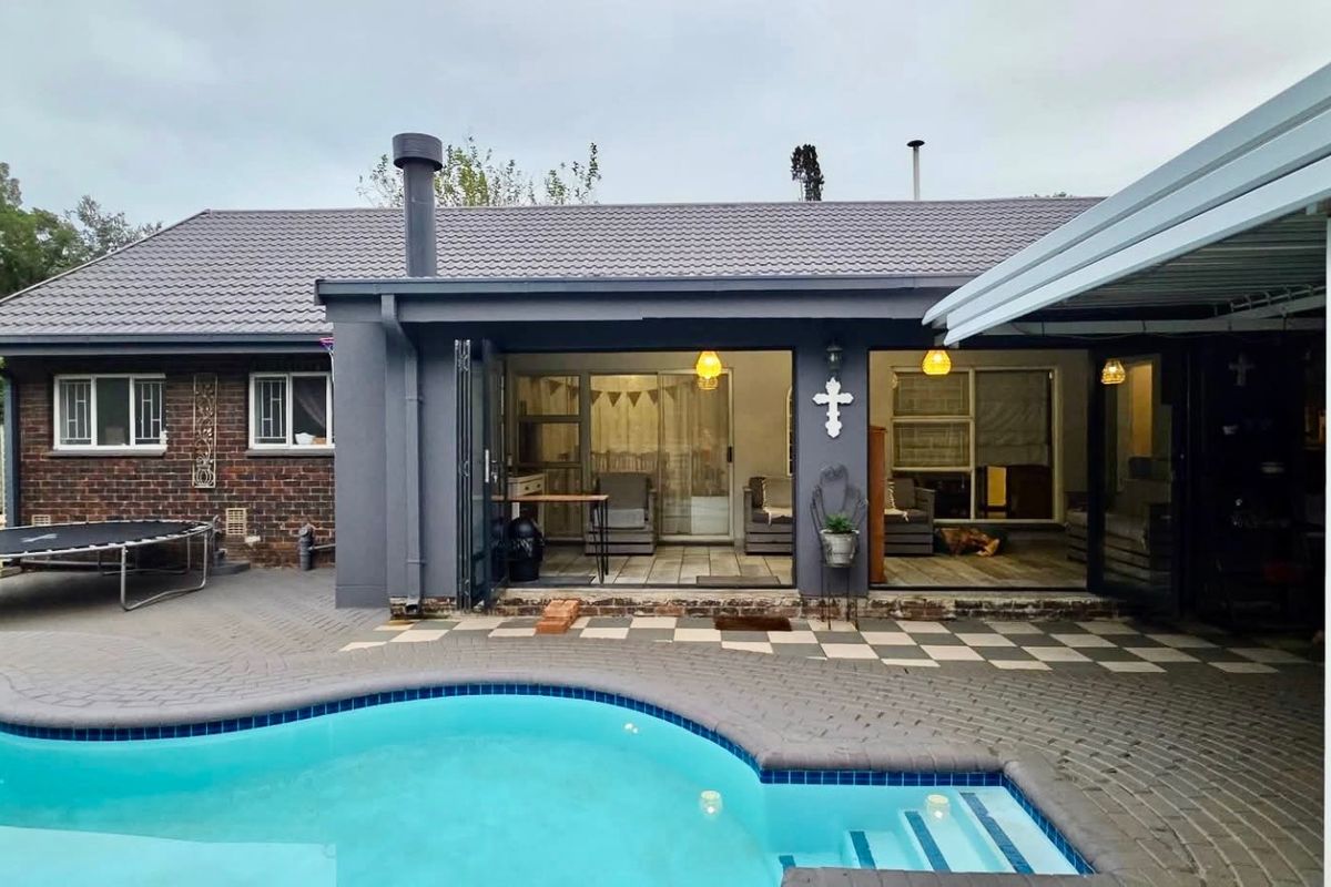 House For Sale In Vanderbijlpark - Photo 3