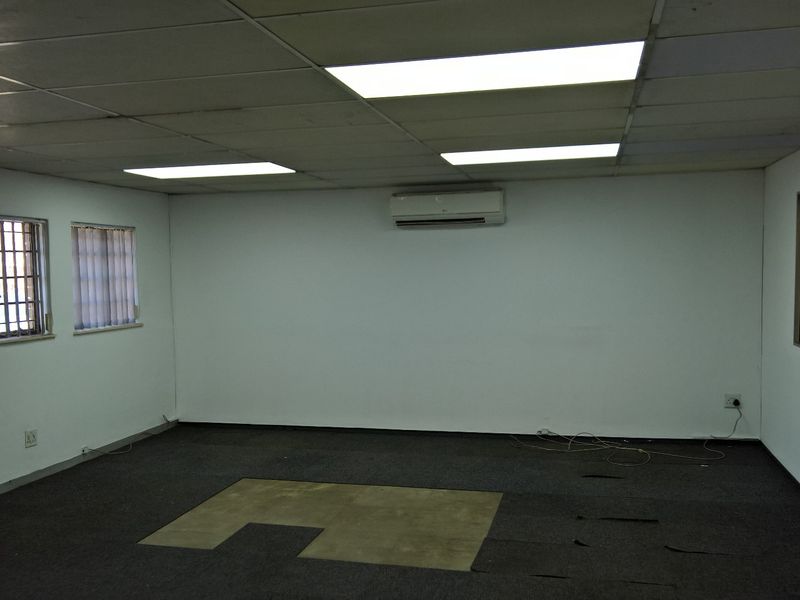 Industrial Rental Monthly In Germiston - Photo 5