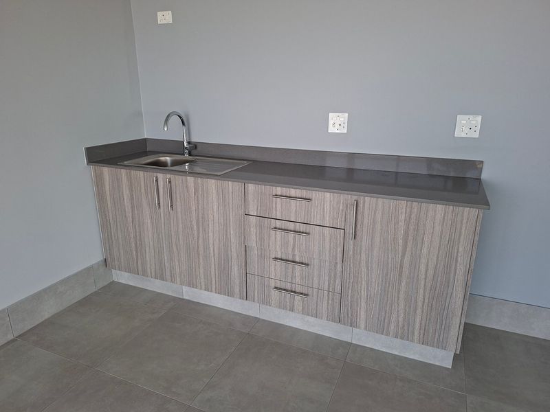 Industrial Rental Monthly In Germiston - Photo 7