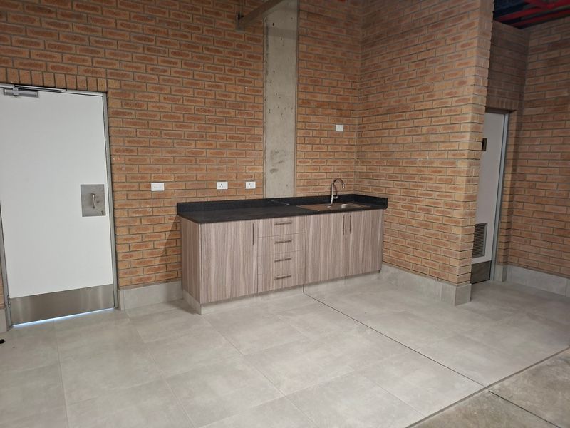 Industrial Rental Monthly In Germiston - Photo 10