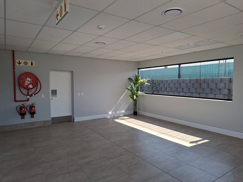Industrial Rental Monthly In Germiston - Photo 3