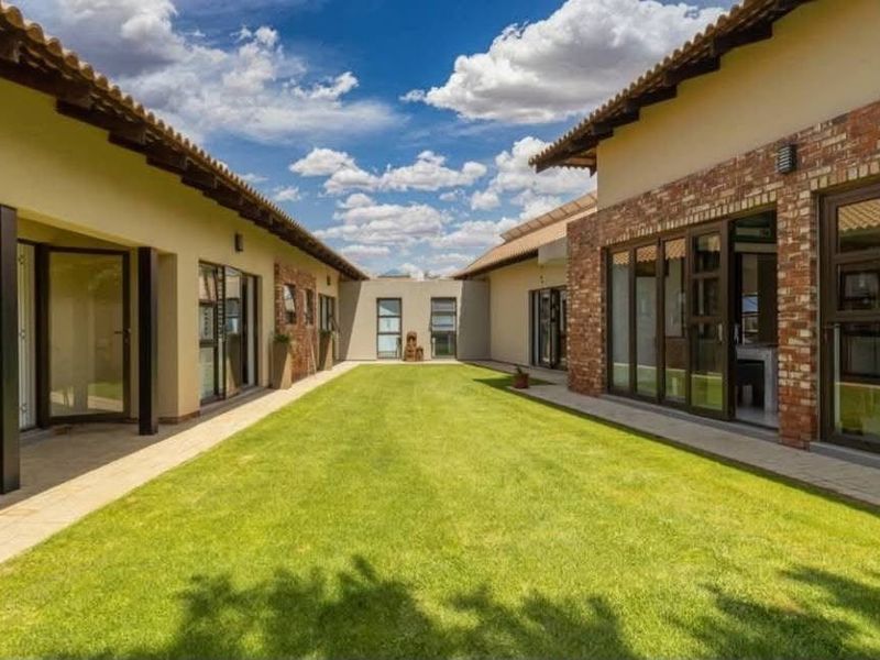 House For Sale In Klerksdorp - Photo 8