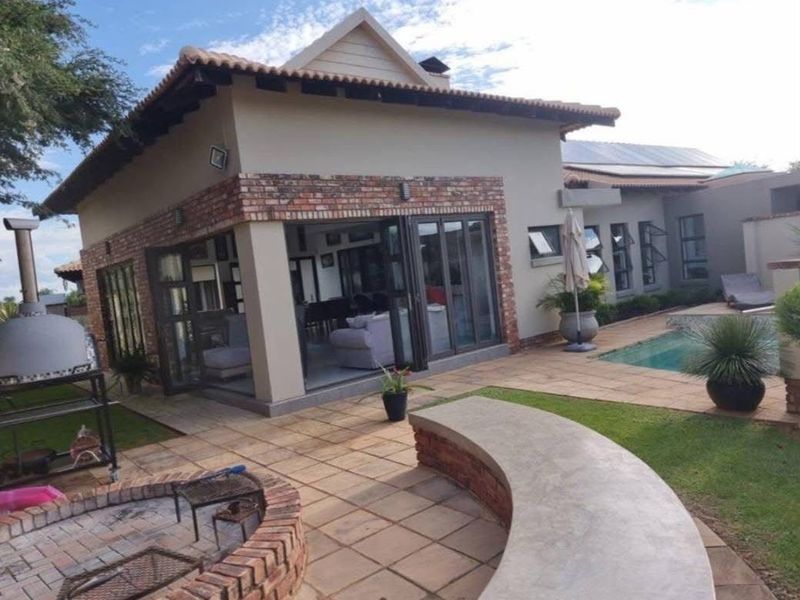 House For Sale In Klerksdorp - Photo 4