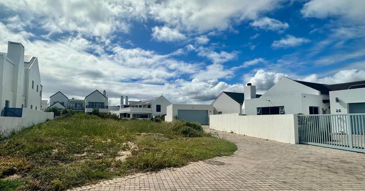 3 Bed House For Sale in Blue Lagoon | MyProperty Africa