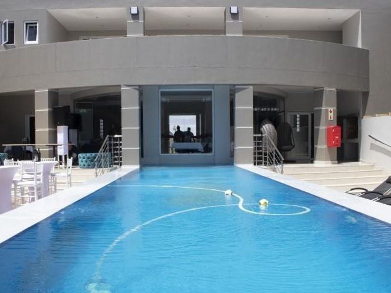 House For Sale In Langebaan - Photo 2