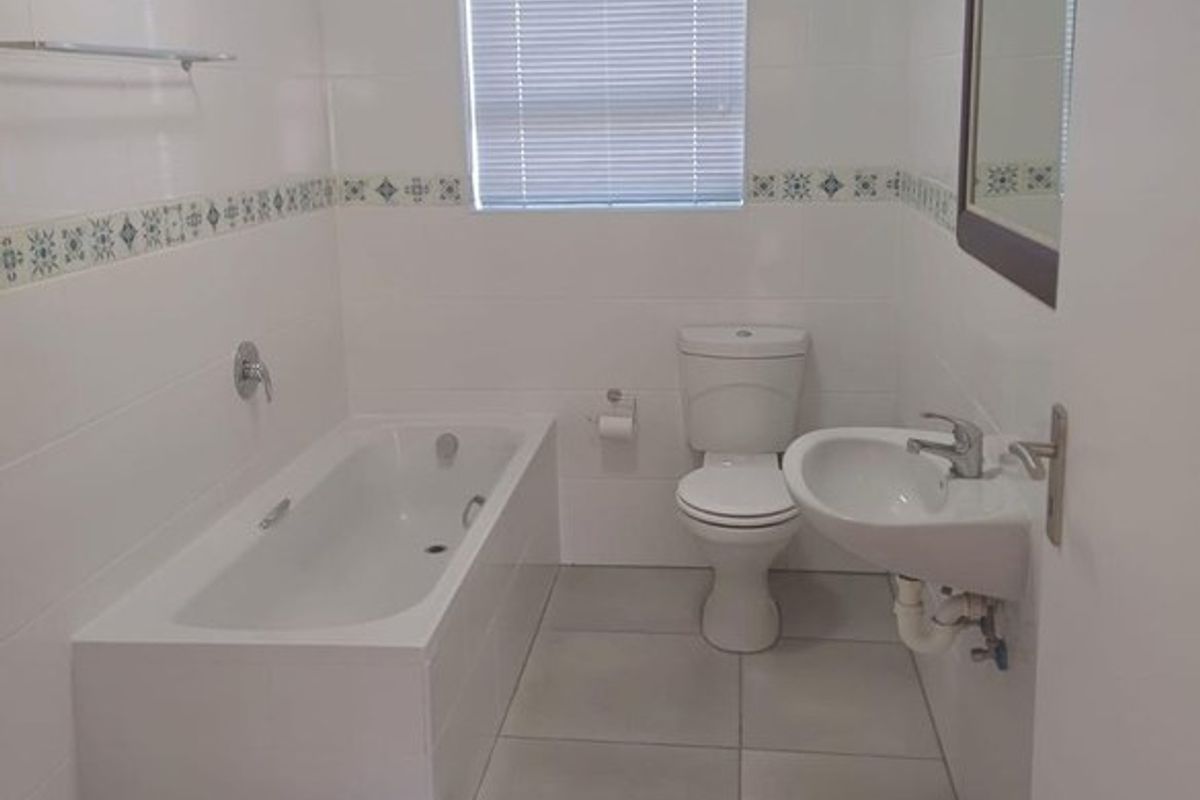 House Rental Monthly In St Helena Bay - Photo 4