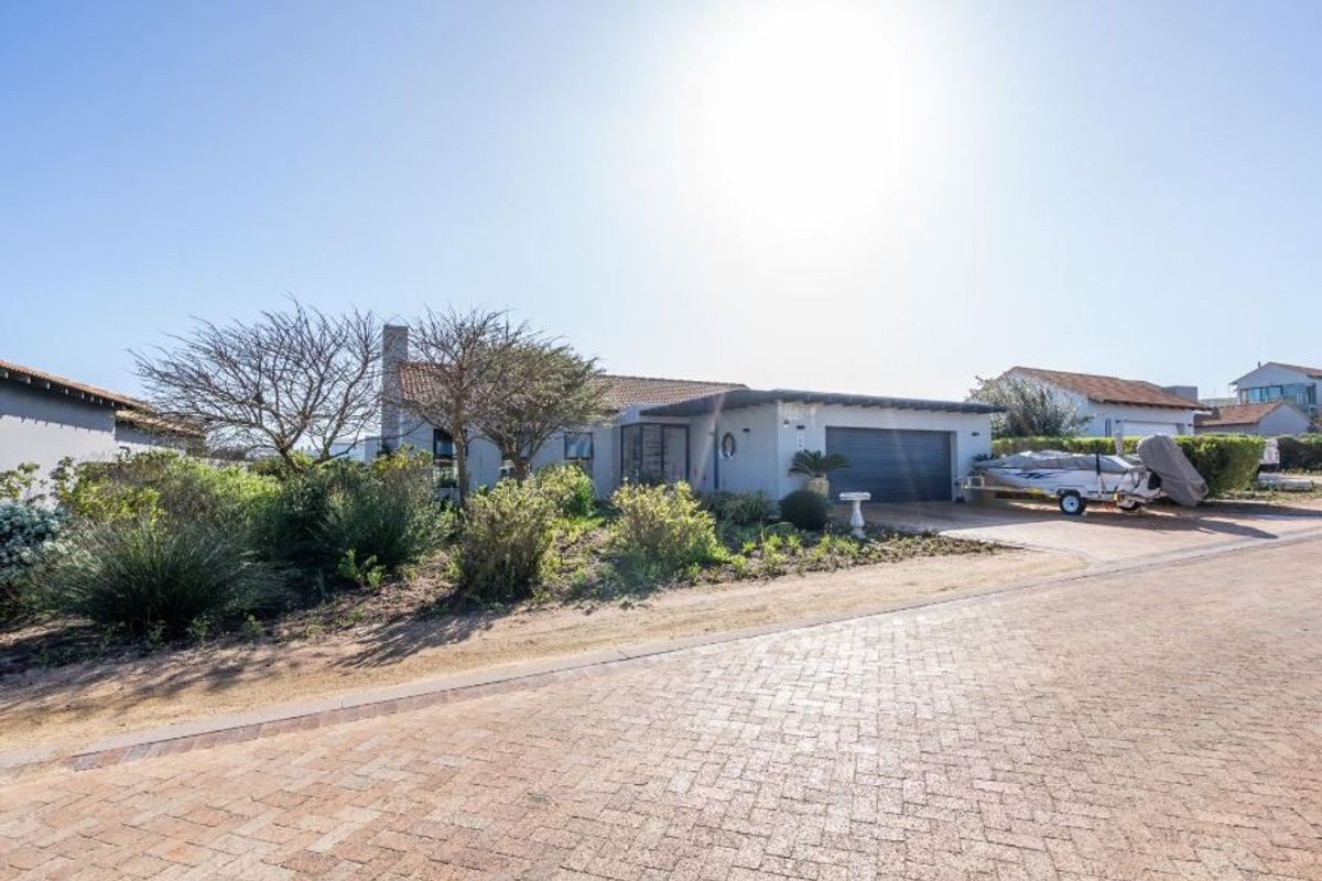 House For Sale In Langebaan - Photo 4