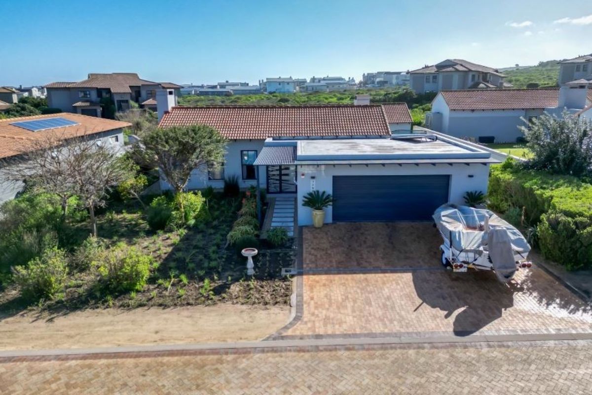 House For Sale In Langebaan - Photo 4