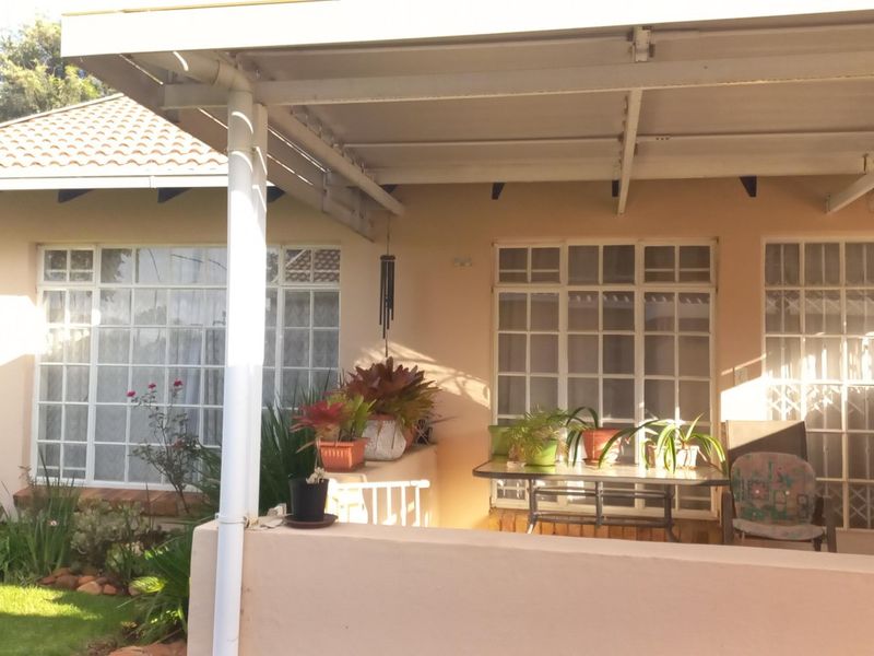 Townhouse For Sale In Pretoria - Photo 3