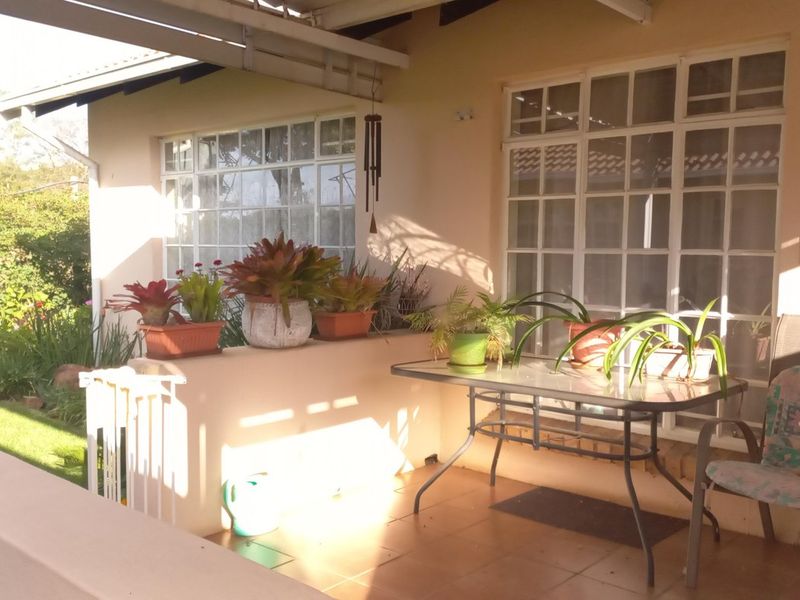 Townhouse For Sale In Pretoria - Photo 2