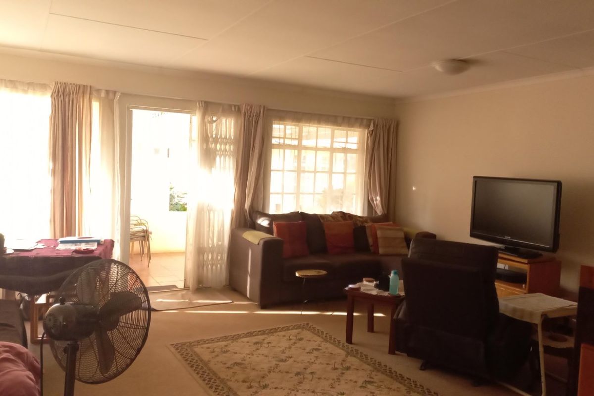 Townhouse For Sale In Pretoria - Photo 5