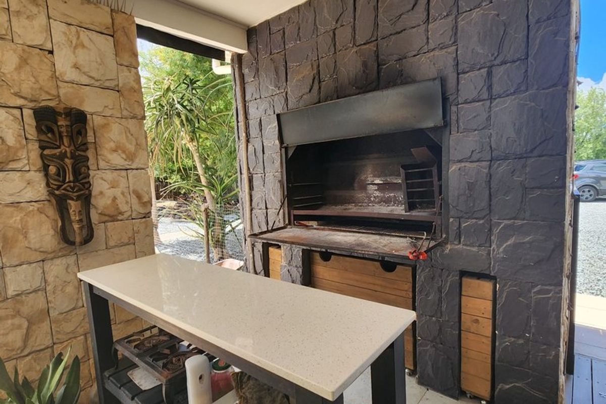 House For Sale In Malmesbury - Photo 5