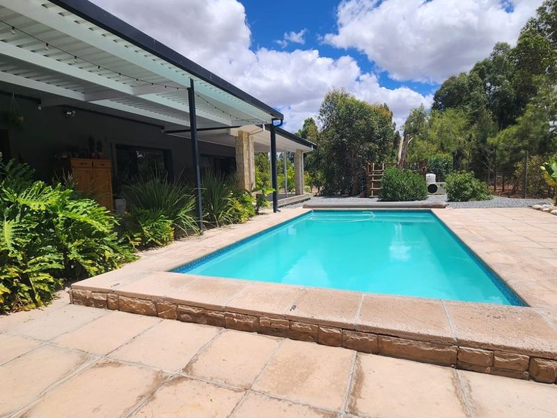 House For Sale In Malmesbury - Photo 8