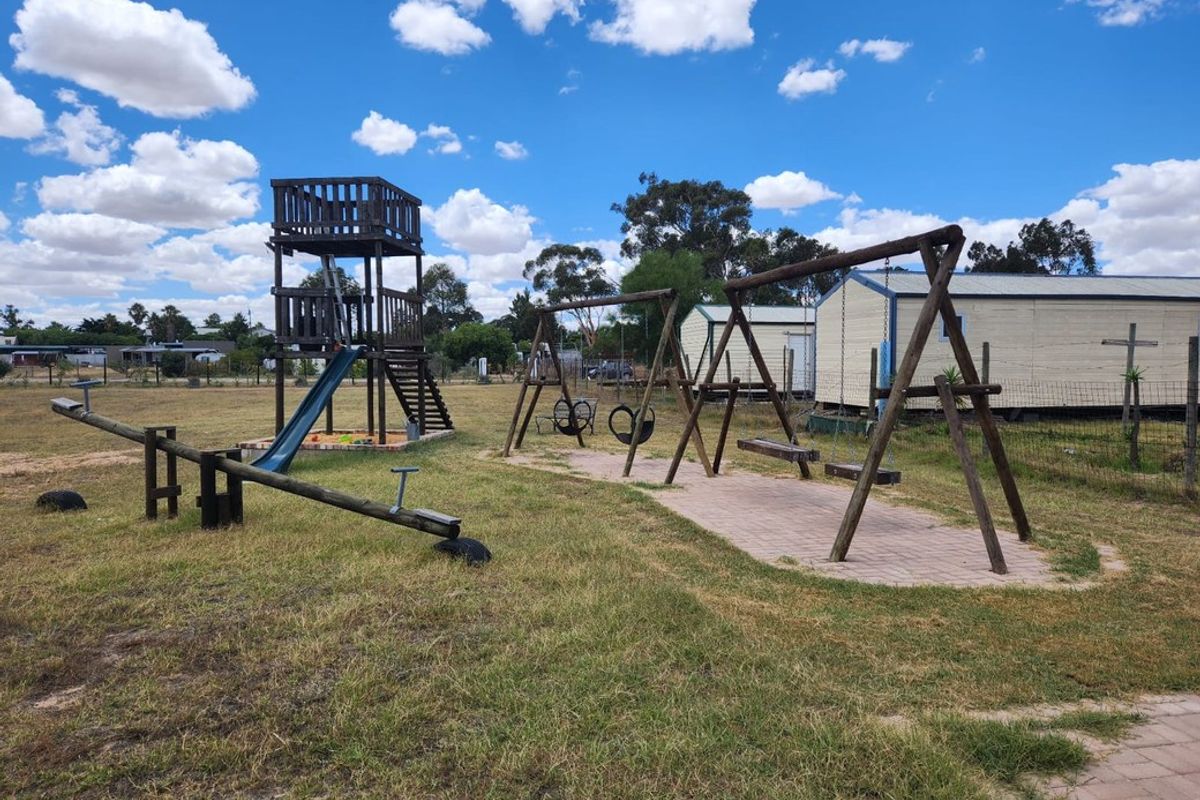 House For Sale In Malmesbury - Photo 5