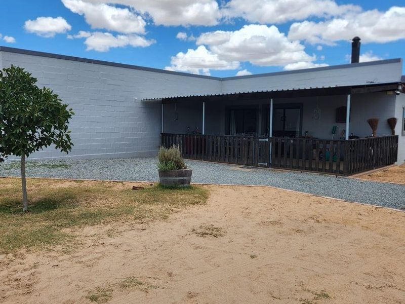 House For Sale In Malmesbury - Photo 8