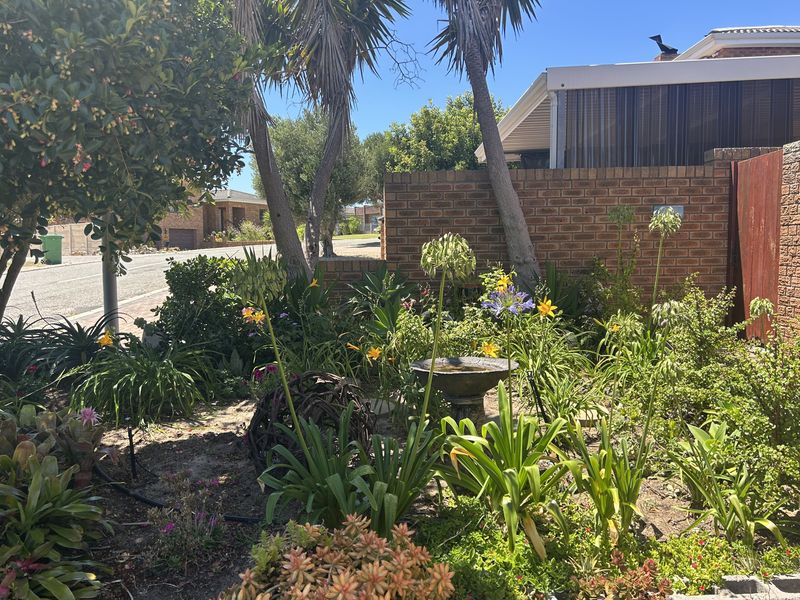 Apartment Rental Monthly In Langebaan - Photo 1