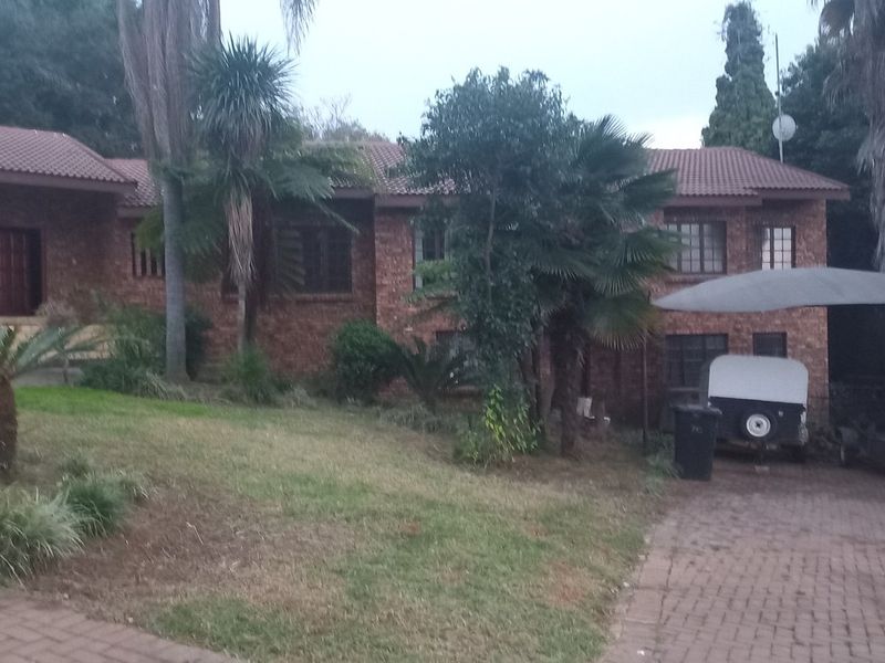 House For Sale In Pretoria - Photo 5