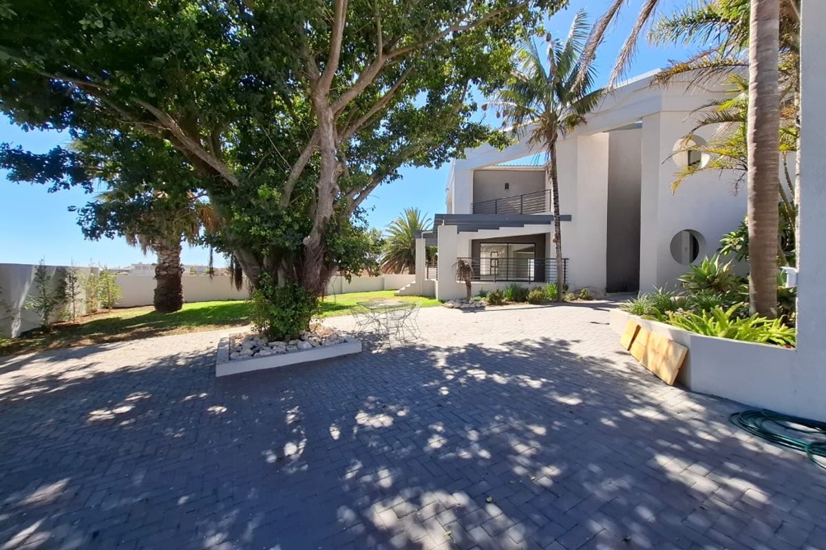 House For Sale In Langebaan - Photo 3