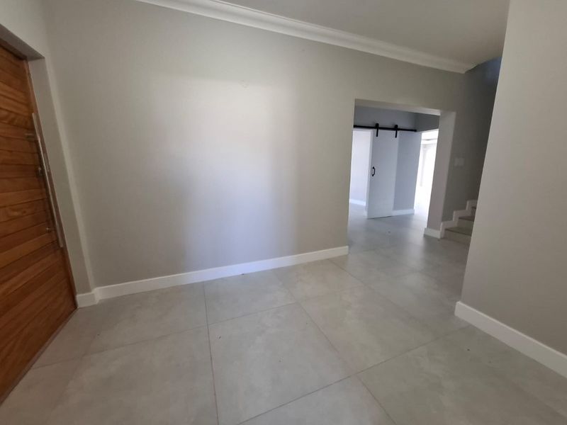 House For Sale In Langebaan - Photo 4