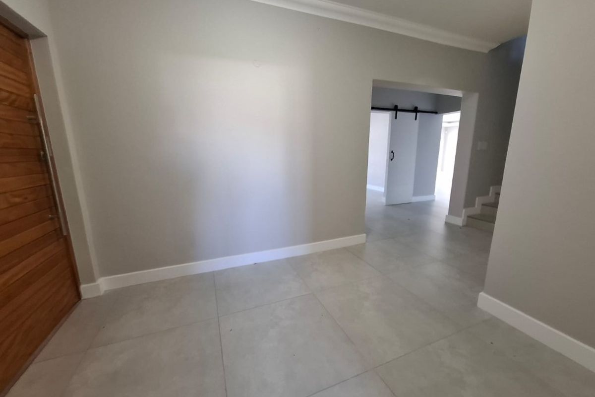 House For Sale In Langebaan - Photo 4