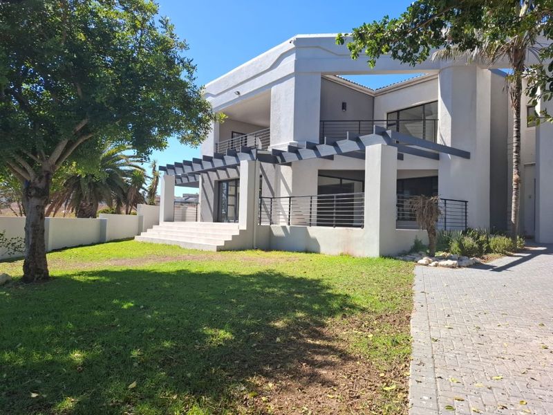 House For Sale In Langebaan - Photo 2