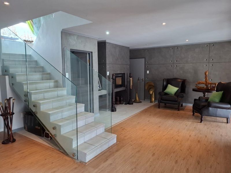 House For Sale In Langebaan - Photo 2