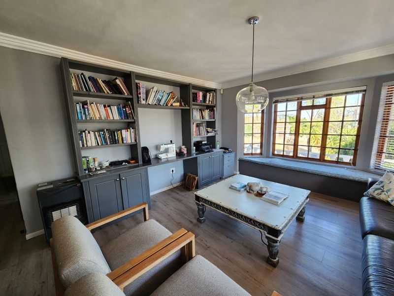 House For Sale In Malmesbury - Photo 3