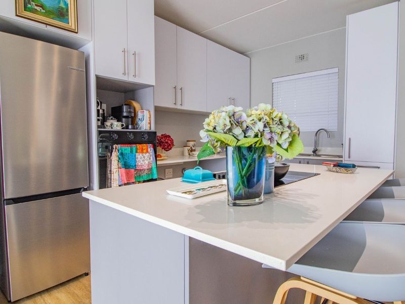Apartment For Sale In Langebaan - Photo 9