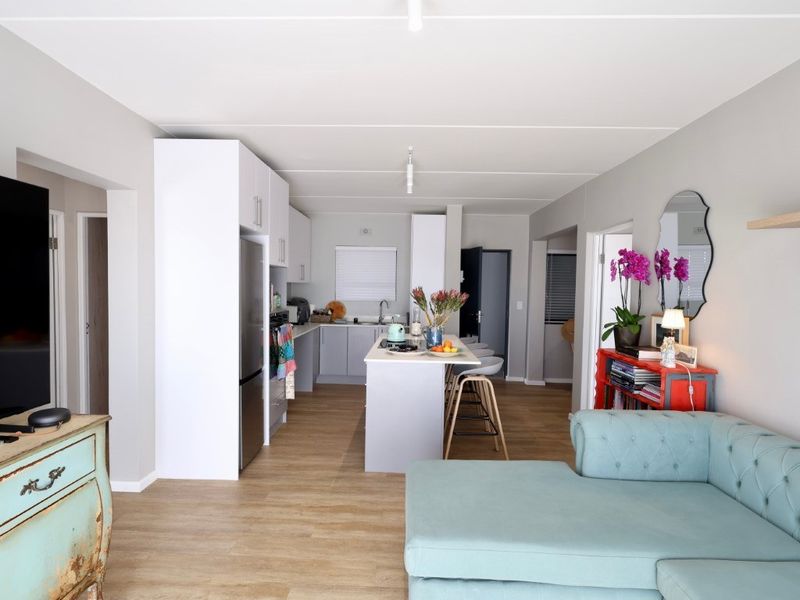 Apartment For Sale In Langebaan - Photo 5