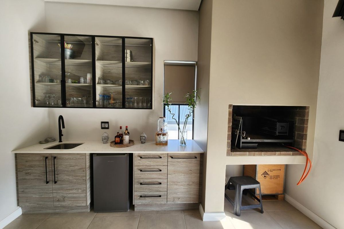 House For Sale In Malmesbury - Photo 4