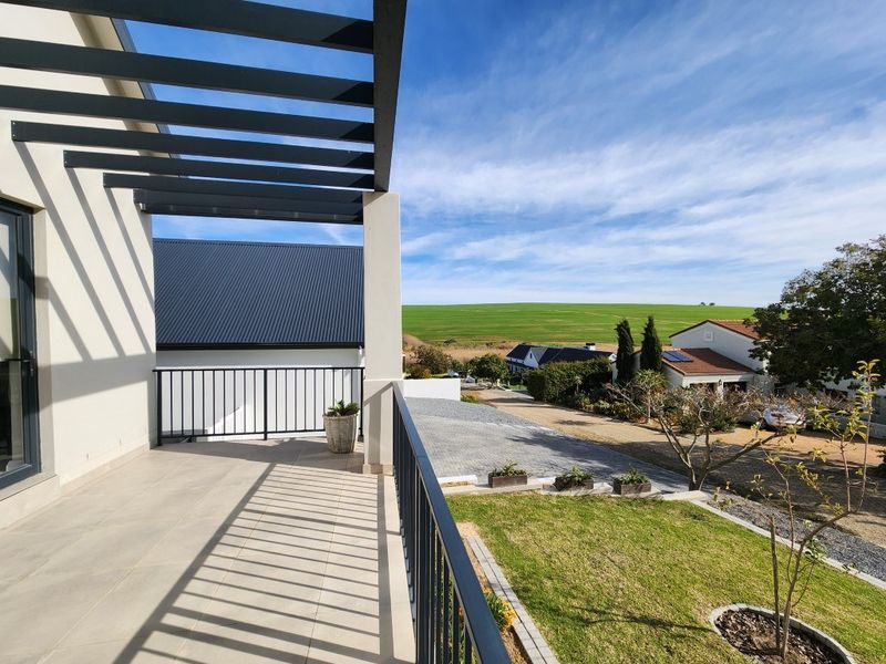 House For Sale In Malmesbury - Photo 2