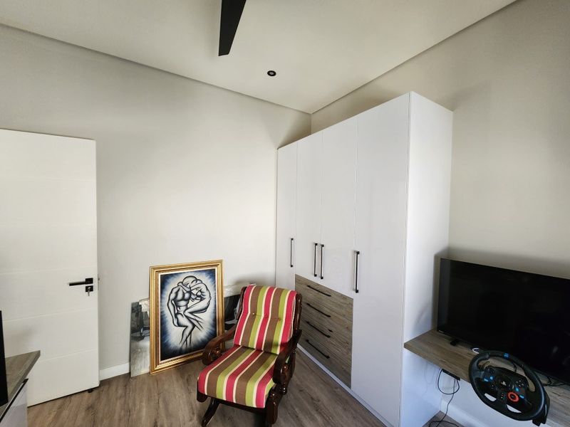 House For Sale In Malmesbury - Photo 7