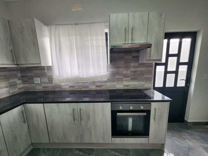 House For Sale In Malmesbury - Photo 4