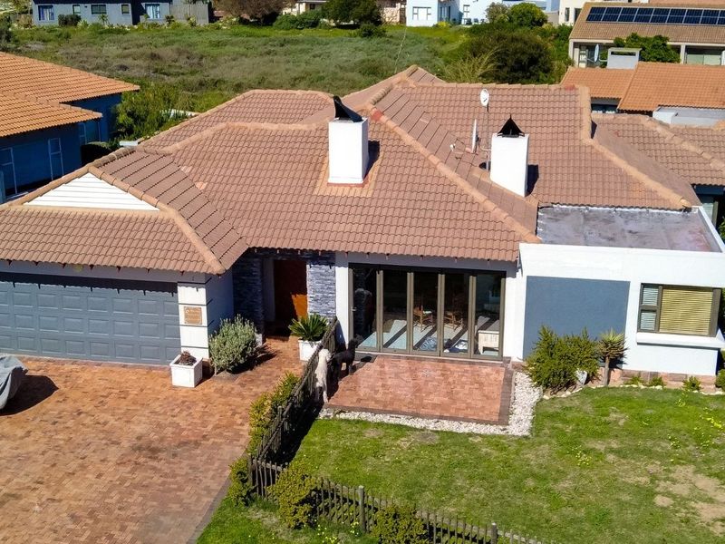 House For Sale In Langebaan - Photo 2