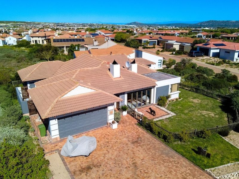 House For Sale In Langebaan - Photo 4