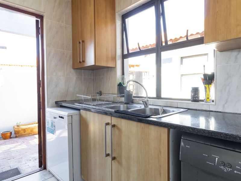House For Sale In Langebaan - Photo 5