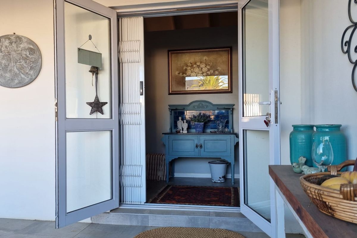 House For Sale In Jacobsbaai - Photo 5