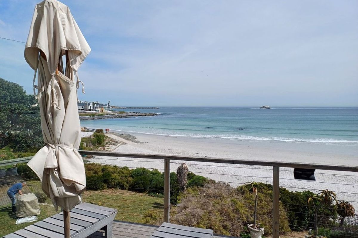 House For Sale In Yzerfontein - Photo 3